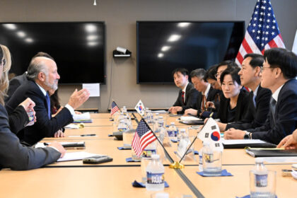 cum s au pregatit sud coreenii pentru negocierile cu trump jocuri de rol laude si mesaje simple 688b8df15beb8