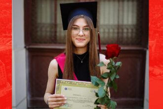 de la 9 95 la 10 o contestatie pentru cinci sutimi la matematica avem a opta zecista a iasului ioana iuliana nistor este eleva la colegiul national 686ffd8d20136