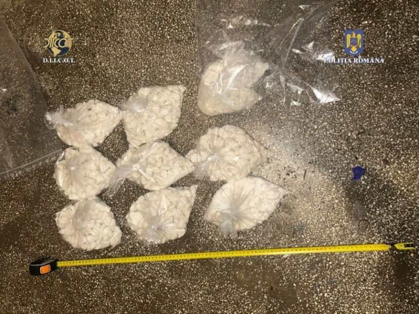 doi clujeni retinuti pentru trafic de droguri de mare risc ce metode foloseau pentru distribuirea drogurilor video 6889e64558e21