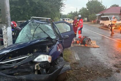 doi tineri de 17 si 22 de ani au murit intr un teribil accident rutier in apropiere de zimnicea 6888916175748