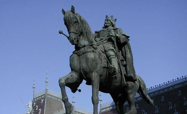 doua oferte pentru restaurarea statuii lui stefan cel mare din fata palatului culturii probleme la nivelul soclului 6868842927afe