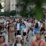 doua treimi dintre romani au sentimentul ca tara e in pericol care sunt cauzele anxietatii foarte ridicate sondaj 6876124138438