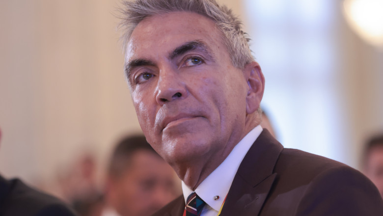 dragos anastasiu nu pot sa merg la guvern si sa spun vreau sa mi reduceti salariul cu 20 nu asa functioneaza 6877cda0234eb