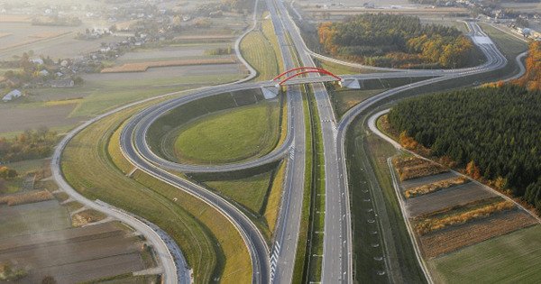 economedia ro ce loturi ale autostrazii a7 si a8 pierd finantarea din pnrr 6876ba5ee7725