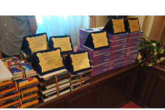 elevii cu media 10 la evaluarea nationala si bacalaureat vor primi cate 2 000 de lei 68762d5bf3764