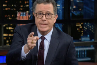 emisiunea late show with stephen colbert critica la adresa lui donald trump va fi anulata cbs spune ca ia o decizie pur financiara 6879e8ce7d075