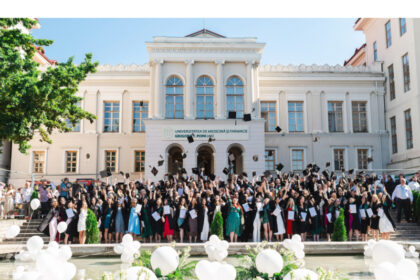 emotii uriase la umf 1 650 de absolventi depun juramantului lui hipocrate 688072b5f32e5