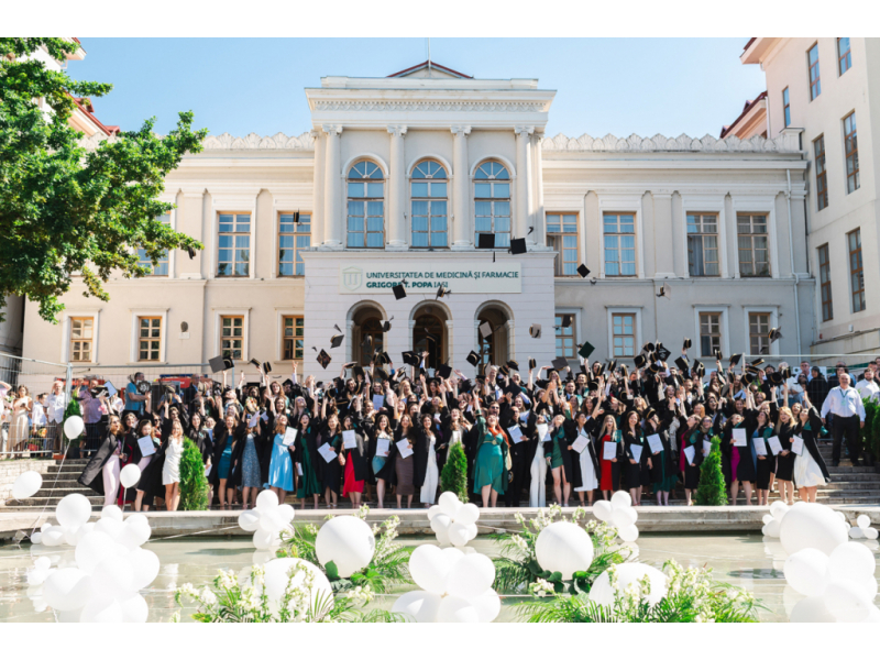 emotii uriase la umf 1 650 de absolventi depun juramantului lui hipocrate 688072b5f32e5