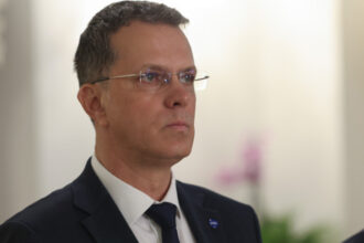 exclusiv ce spune ionut mosteanu despre armata obligatorie in romania ministrul apararii dezvaluie ca el nu a facut serviciul militar 68714ec9b0916