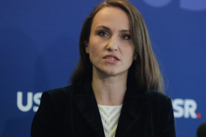 exclusiv ministrul de externe oana toiu explica de ce a rechemat o de la postul din new york pe fata fostului deputat psd radu cristescu 686e1ee723bf4