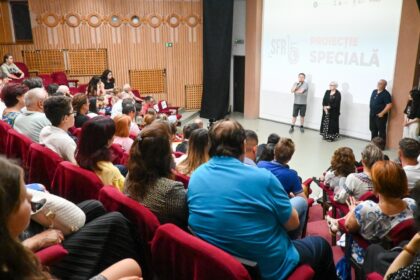 feli si moonlight breakfast canta la iasi la serile filmului romanesc 2025 festivalul aduce film si muzica live in centrul orasului 6876f65f582cb