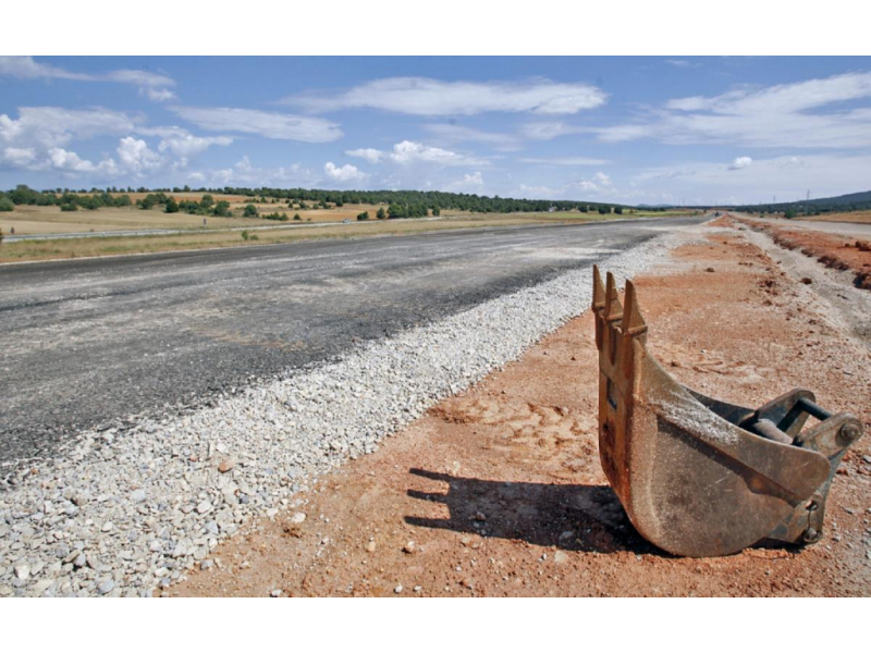 finantare europeana anulata pentru unele segmente ale autostrazilor a7 si a8 687666fc7fb04