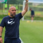 fotbal tony dezlantuit dupa doua victorii nervozitate din cauza insolventei critici la adresa muncii de la academie cereri de jucatori 6879fcdb462e7