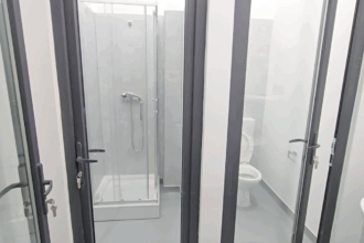 foto toaleta publica transparenta intr o piata proaspat renovata din pascani 6881d70d78b42