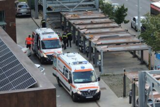 foto video clipe de groaza in podu ros un tanar a sarit de la etajul apartamentului in care locuia cu chirie 6873ce3e1dcb2