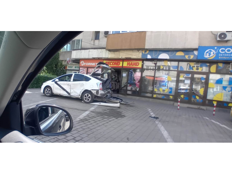 grav accident rutier in galata 687ccc343aea0