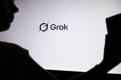 grok botul ai al lui musk genereaza replici pline de injuraturi la intrebari despre politica poloneza 686d840cdab54