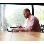 iasul care traieste pe abonament livratorii si freelanceri sunt noua clasa precara 6889d1c9589b0