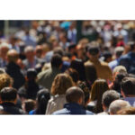 iasul dual orasul tinerilor conectati vs urbea batranilor uitati 6885cb08eb4b7