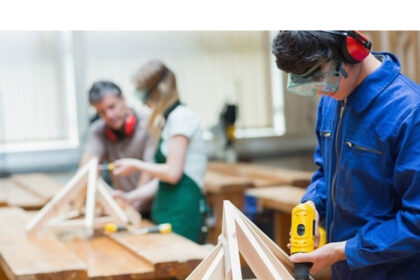 iasul ofera o lectie de realism si eficienta in educatie 68816556eedea