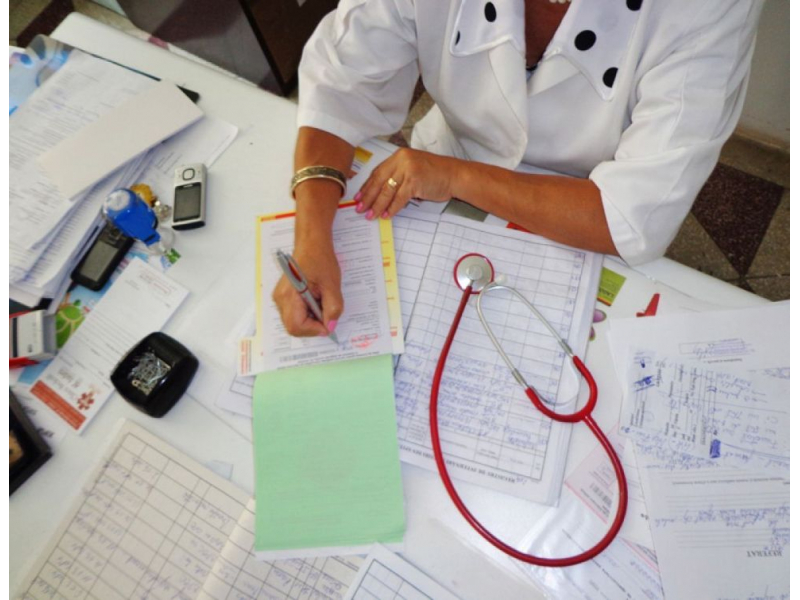 iesenii au avut in ultimul an aproape un milion de zile de concediu medical 6876274ac4543