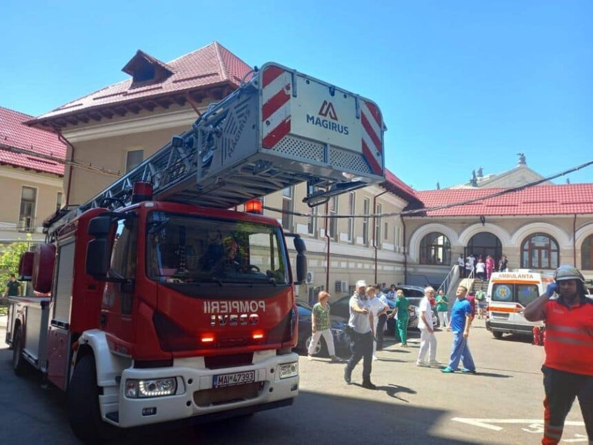 incendiu la maternitatea cuza voda trei gravide dintre care una in travaliu transferate la elena doamna 6880f884c25f3