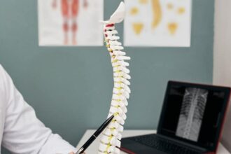 inovatia in neurochirurgie cum s au schimbat tratamentele coloanei in ultimii ani 688479fe333f9