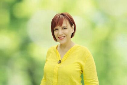 interviu cu cristina emanuela dascalu deputat aur iasi parlamentul romaniei rolul femeilor in politica trebuie redefinit prin prisma valorilor conservatoare 687a2df65aac5