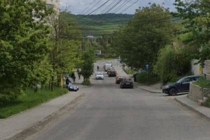 intra in santier un drum important de la iesirea din iasi portiunea ce va fi asfaltata are peste 6 km 68687d422fd47