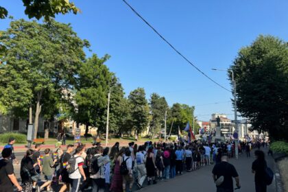 intre curcubeie si tamaie ce nu s a vazut la iasi pride 2025 antonela sunt foarte multi adolescenti care nu sunt acceptati de familie 686c6ab9dfaf7