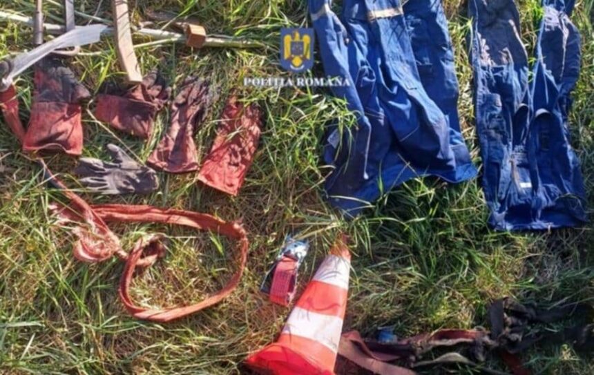 jaf ca n filme la roman s au imbracat in muncitori si au pus jaloane de trafic pentru a fura in vazul tuturor ce a urmat 6881e882c7159