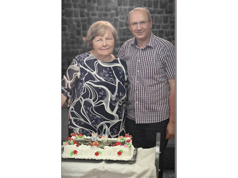 la aproape 80 de ani dupa doua doctorate si o cariera stiintifica de exceptie a redevenit studenta 686e299f842d7