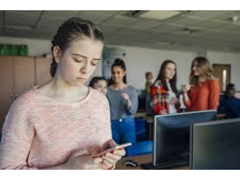 la iasi cyberbullying ul ia amploare 68777ba823eea