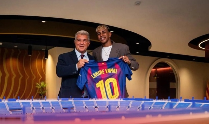 lamine yamal este noul numar zece al barcelonei a semnat prelungirea contractului 6878079899aa0