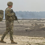 linia de aparare de pe flancul estic al nato general american putem opri un atac in masa cu 22 de divizii ale rusiei in acest moment 687b31254910e