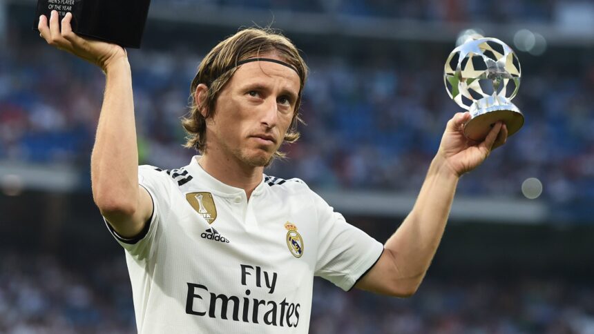 luka modric a jucat ultimul meci pentru real madrid unde ar urma sa isi continue cariera mijlocasul croat in varsta de 39 de ani 686f68709e226