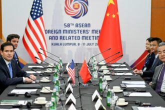 marco rubio s a intalnit pentru prima data cu omologul sau chinez temele discutata de catre cei doi oficiali 6871092b2e862