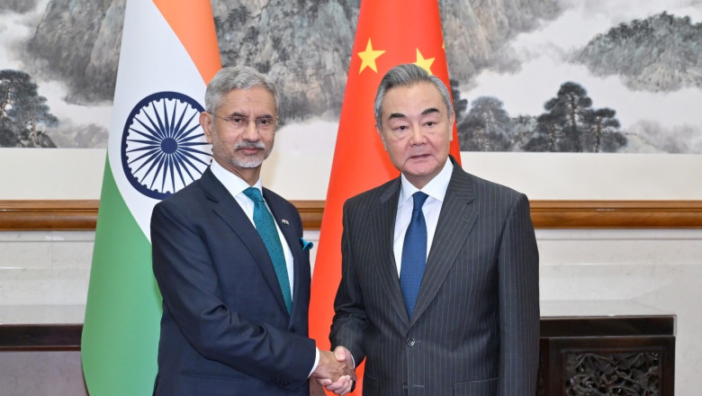 ministrul indian de externe primit la beijing dupa ani de dispute teritoriale intre china si india 68766a5b9ee33