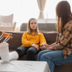 motivele pentru care retelele sociale pot ingreuna recuperarea dupa o accidentare si pot provoca noi complicatii dureroase 686debd1cb13b