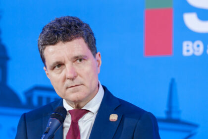 nicusor dan ataca la ccr o alta lege initiata de deputatul silviu vexler referitoare la regimul cultelor 687ba62886064