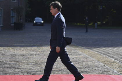 nicusor dan nu poti sa pui pe cineva care nu a condus niciodata nimic sa conduca un serviciu secret 687b46960b35a