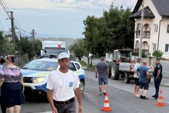 o fetita de 12 ani din suceava a murit intr un accident in care a fost implicat un tractor condus de un adolescent de 16 ani 68694baf1b637