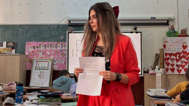 o invatatoare de 19 ani a obtinut cea mai mare nota din bucuresti la definitivat am primit critici de la parinti la inceput e greu 6881d54b8bb9d