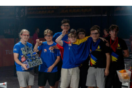 o noua performanta exceptionala pentru romania si iasi cyliis vicecampioni europeni la robotica 686a3ba9eb3bc