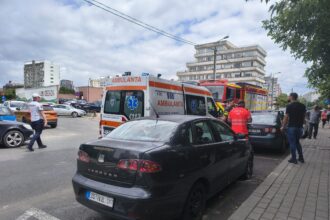 o tanara de 25 de ani a incercat sa isi puna capat zilelor 688a008a0760f