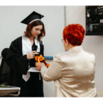 o tanara din centrul de plasament admisa la doua facultati 687675571890e