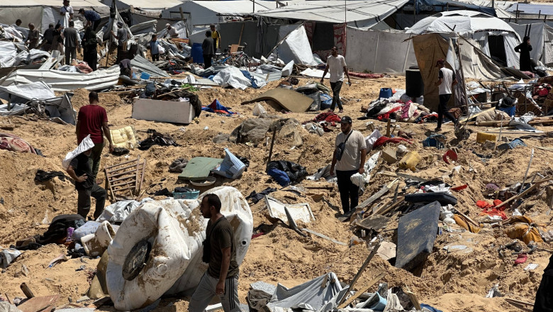 onu a livrat in premiera 75 000 de litri de combustibil in fasia gaza cantitatea nu acopera necesarul de energie pentru o singura zi 68711e1ac7ab3