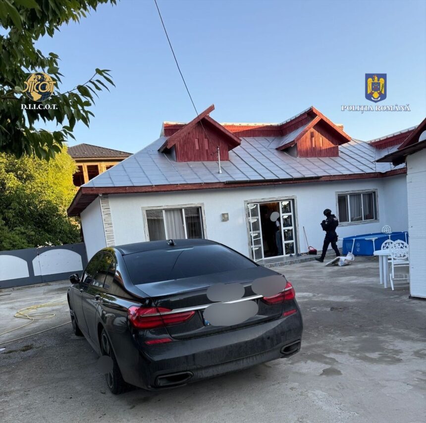 perchezitii la iasi dar si in alte trei judete intr un dosar de camata si santaj 686f835753652 1