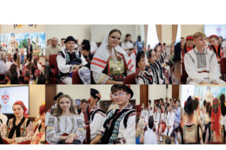 peste 320 de artisti din 4 tari au sosit la festivalul international de folclor catalina 686f815a6a516