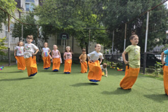 peste 40 de gradinite sunt deschise in judetul iasi pe timpul verii lista completa si pasii de inscriere 686a61a15a388